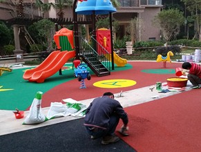 EPDM地墊施工現(xiàn)場