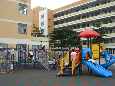 東莞北師大翰林學(xué)校