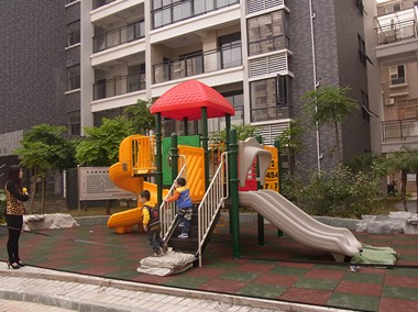 惠州龍溪峰景雅居小區(qū)